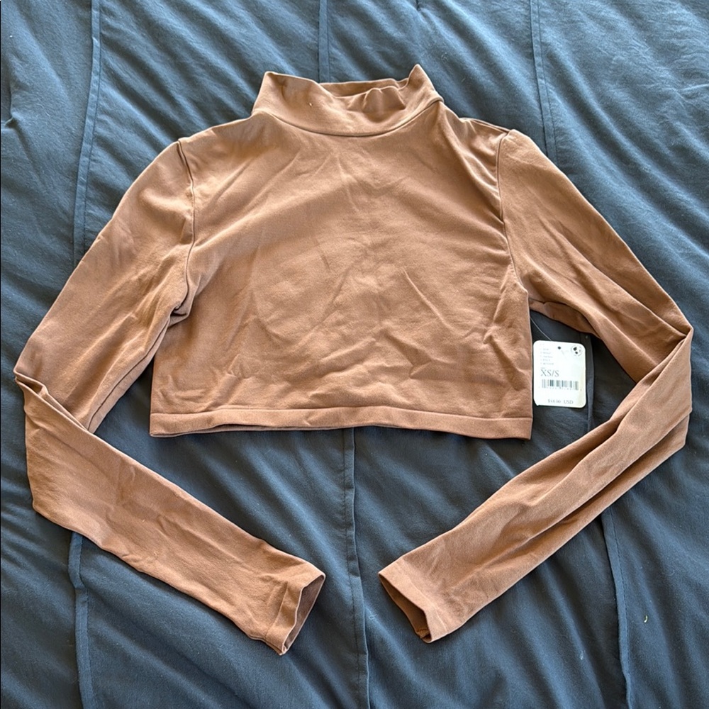 FREE PEOPLE Women's Tan Long Sleeve Bodycon Crop Top